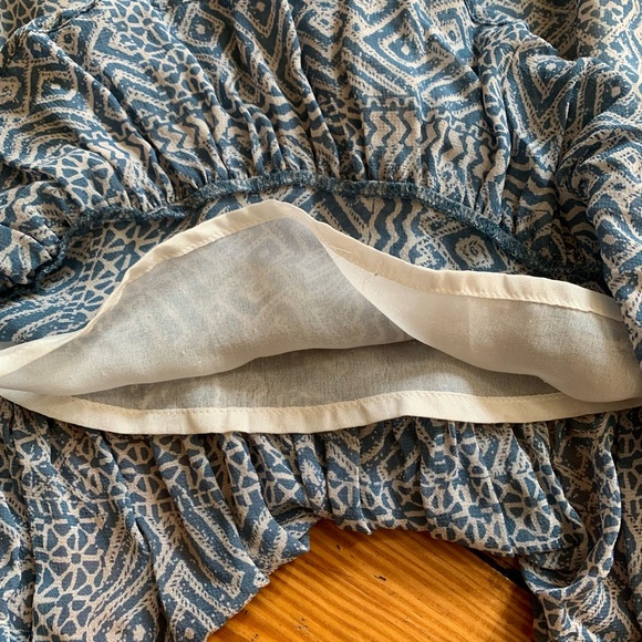 Like New! Lucky Brand off the Shoulder Pheasant Blouse Size Small - Picture 6 of 10